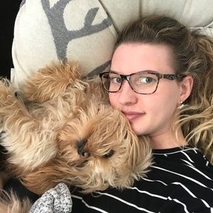 Meet your Posher, Liz